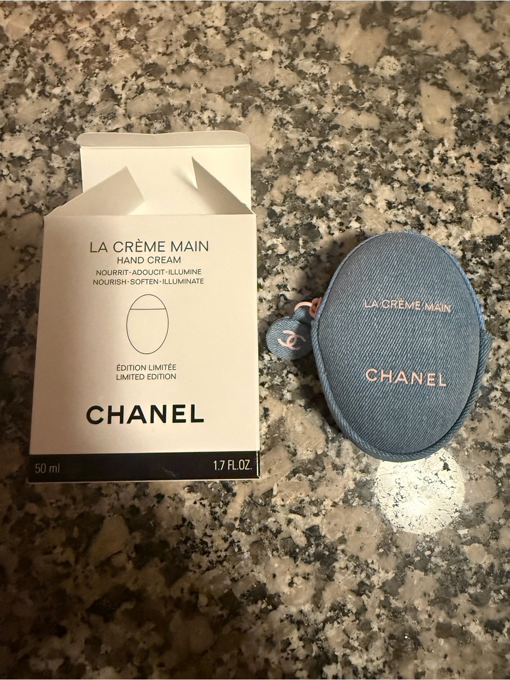CHANEL La Crème Main Hand Cream with Blue Denim Zip Pouch *Limited Edition* - Picture 4 of 4